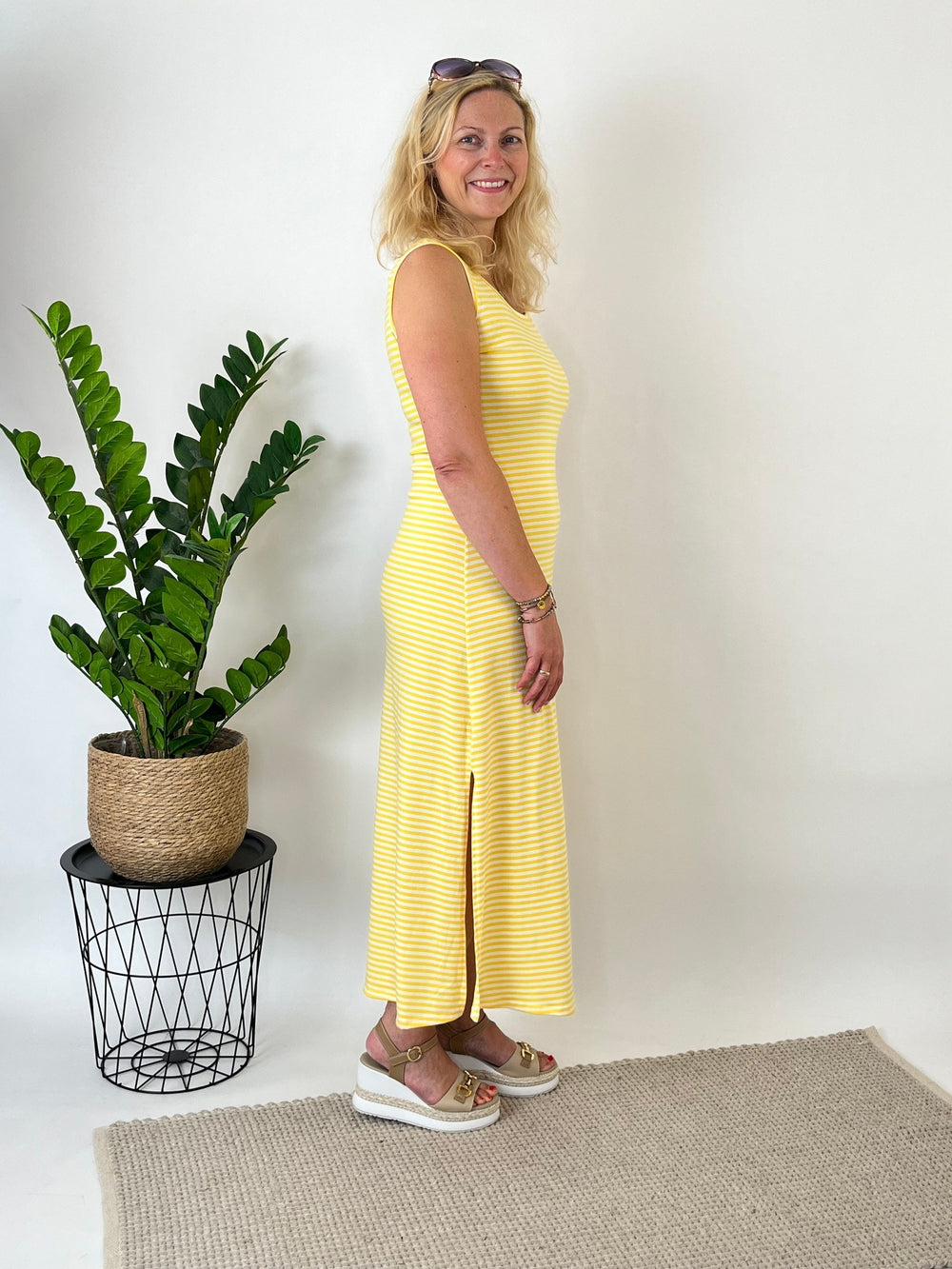 Maxikleid Yellow Stripes, gelb-weiß von Bella Vita - Mode & Lifestyle