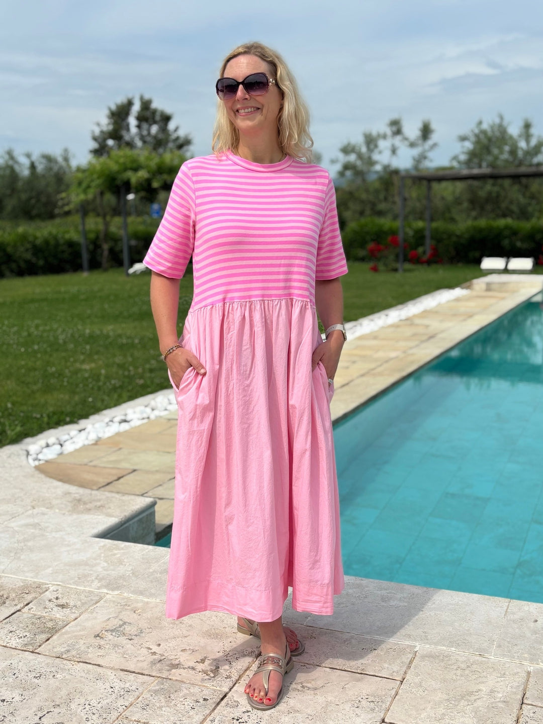 Maxikleid im Streifenmix, pink von Bella Vita - Mode &amp; Lifestyle
