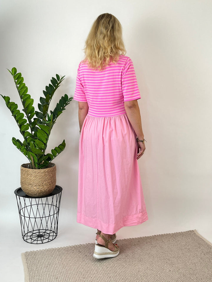 Maxikleid im Streifenmix, pink von Bella Vita - Mode &amp; Lifestyle