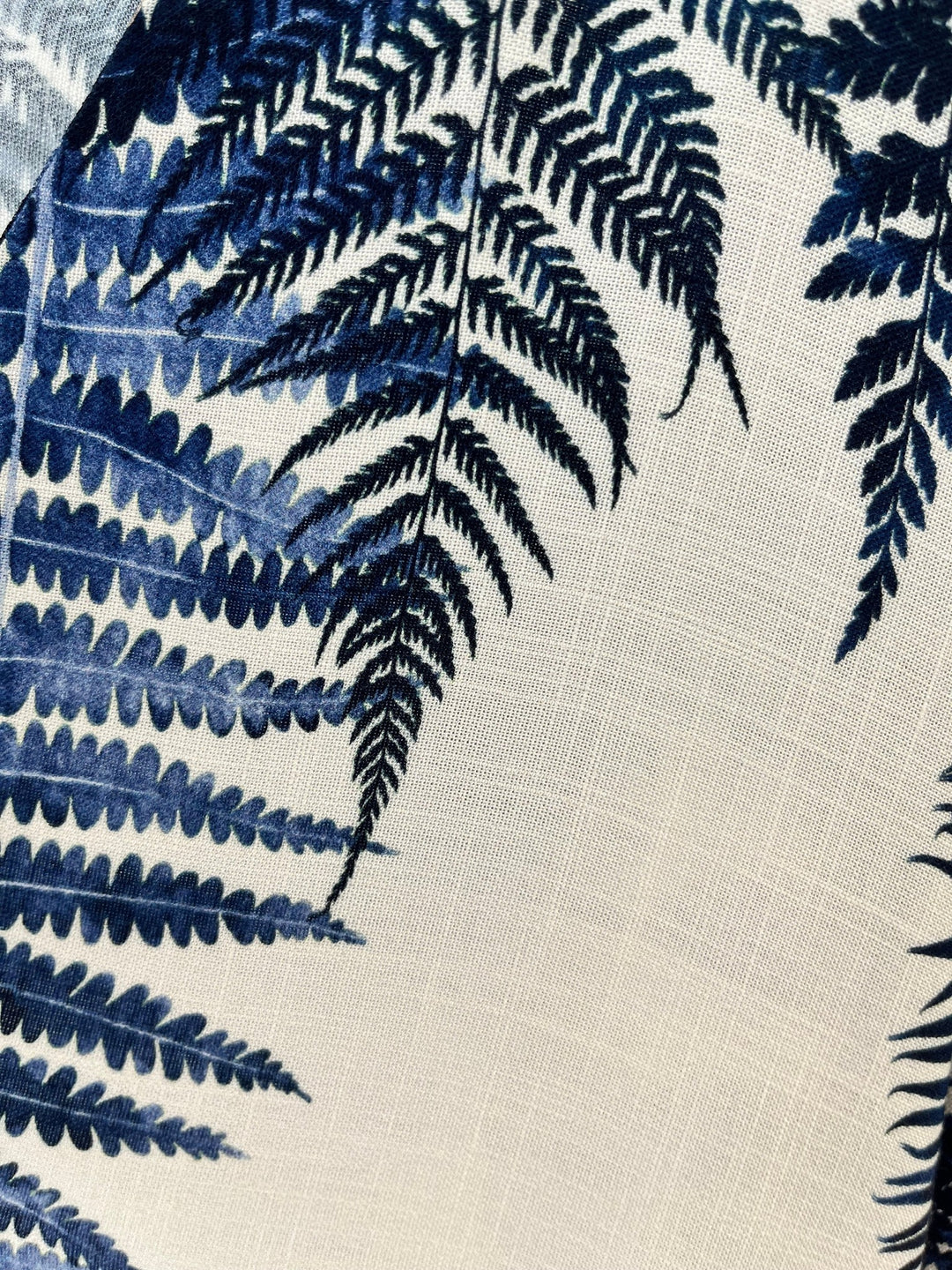 Maxikleid mit Farnprint, marine von Bella Vita - Mode &amp; Lifestyle