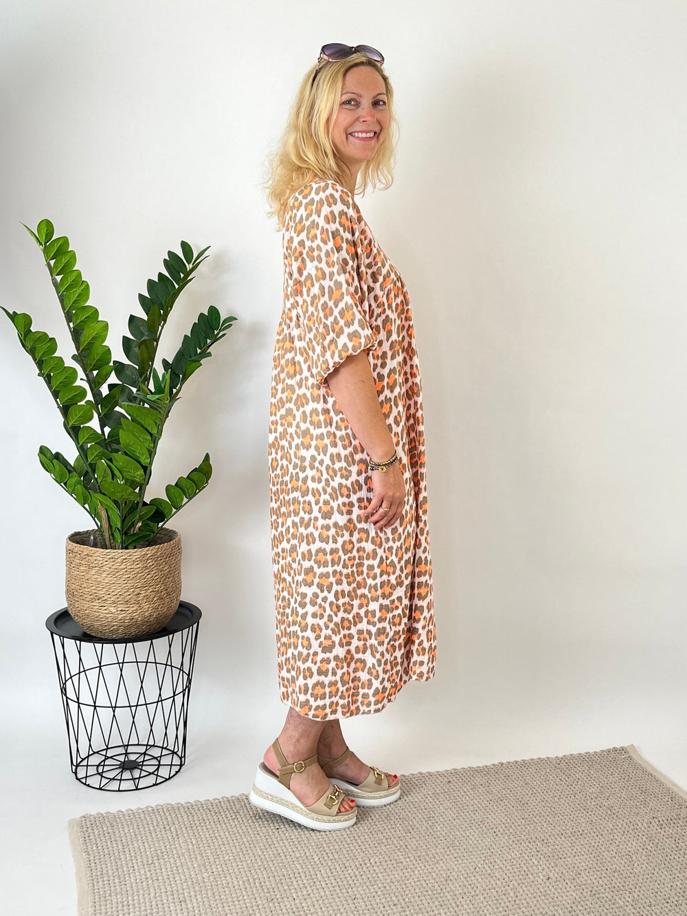 Musselinkleid Leo, apricot von Bella Vita - Mode & Lifestyle