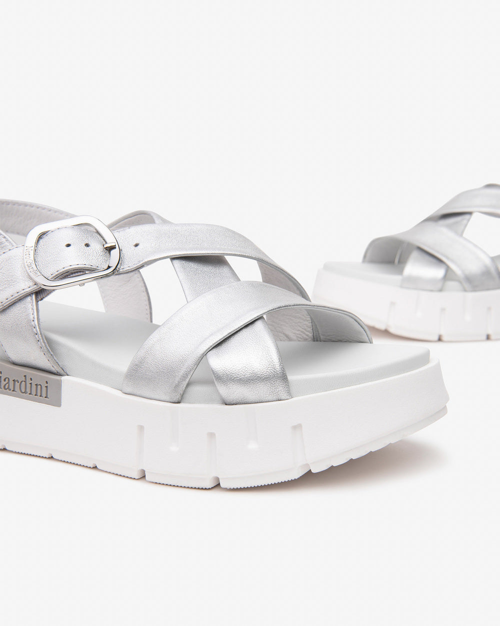 NeroGiardini Sandale,silber von Bella Vita - Mode &amp; Lifestyle