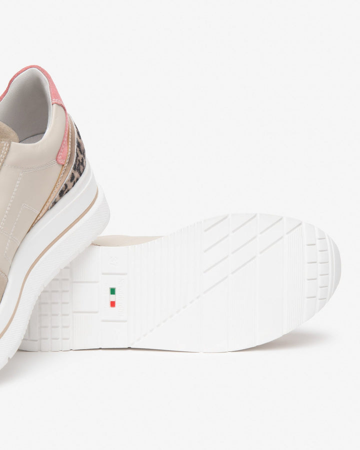 NeroGiardini Sneaker Leo, beige-rosa von Bella Vita - Mode &amp; Lifestyle