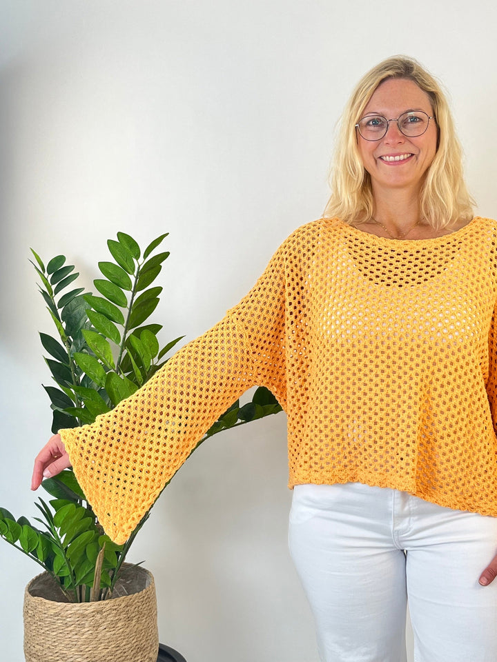 Netzshirt mit Trompetenärmeln, apricot von Bella Vita - Mode &amp; Lifestyle