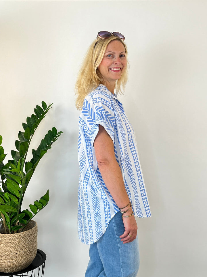 Oversize-Bluse Neon, grafisch-bedruckt von Bella Vita - Mode &amp; Lifestyle