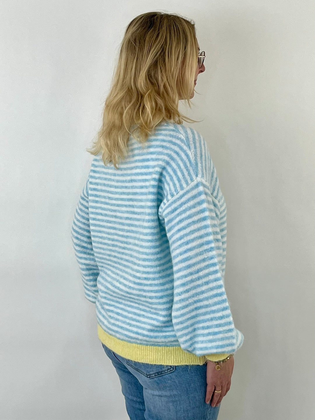 Pullover mit Kontrastbündchen blau-weiß-gelb von Bella Vita - Mode &amp; Lifestyle