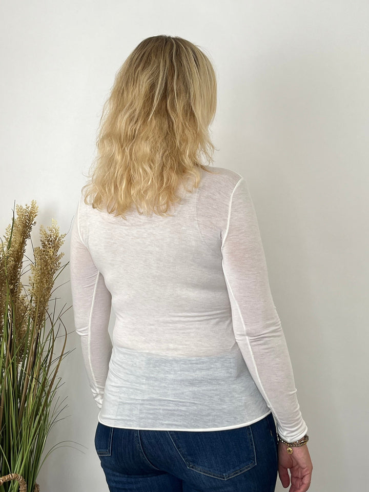 Rückansicht des ecruenen Cashmere-Longsleevers