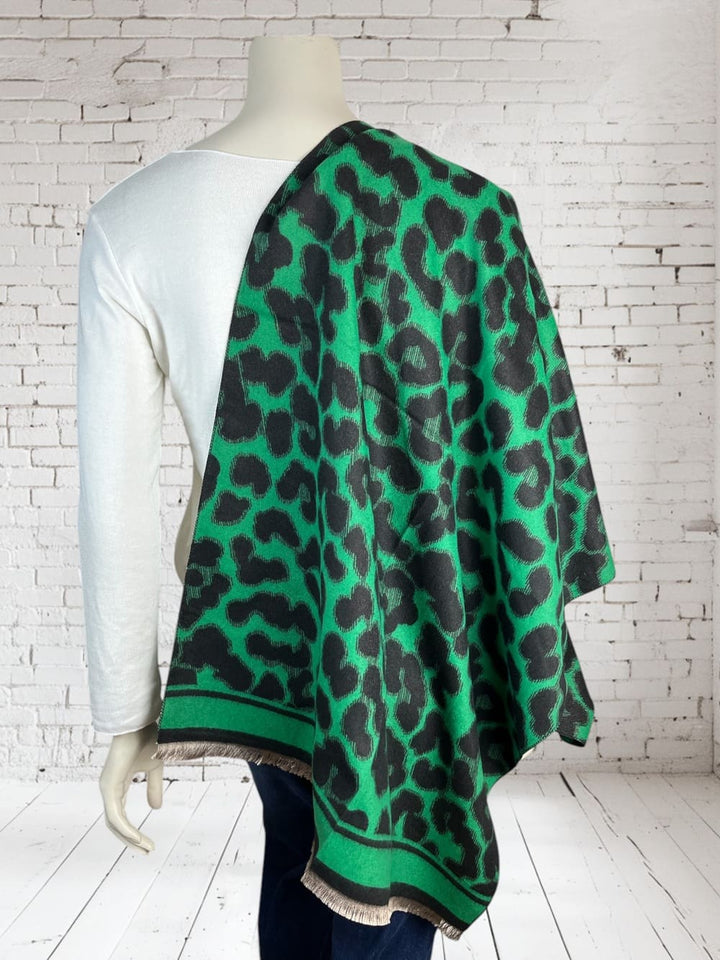 Schal Leo, grün-schwarz von Bella Vita - Mode &amp; Lifestyle
