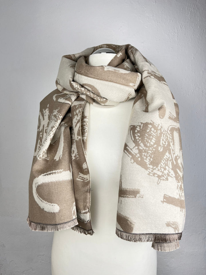 Schal mit Schriftmuster, beige von Bella Vita - Mode &amp; Lifestyle