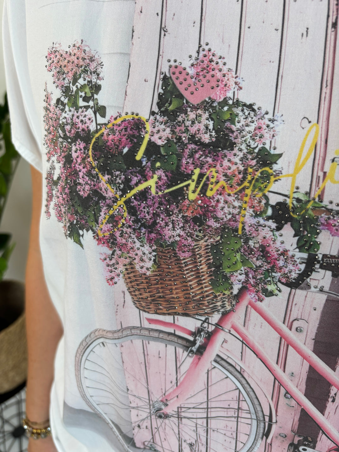 Shirt Flower Bike mit Glitzersteinchen, weiß-rosa von Bella Vita - Mode &amp; Lifestyle