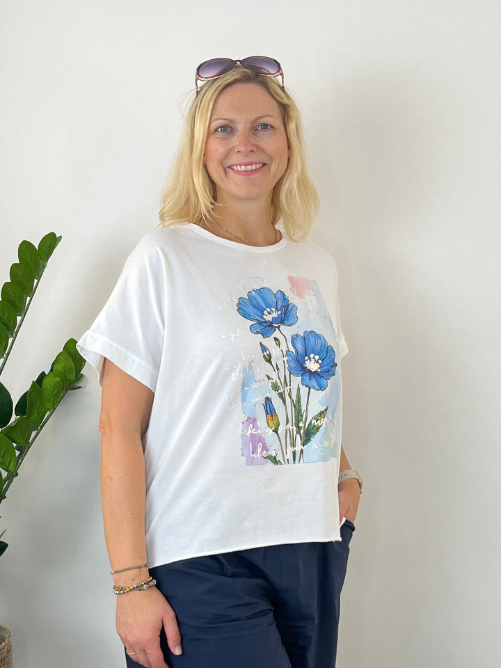 Shirt mit Blumendruck, weiß-blau von Bella Vita - Mode &amp; Lifestyle