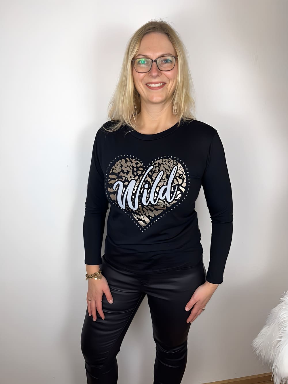 Shirt mit Frontdruck "Wild" von Bella Vita - Mode & Lifestyle