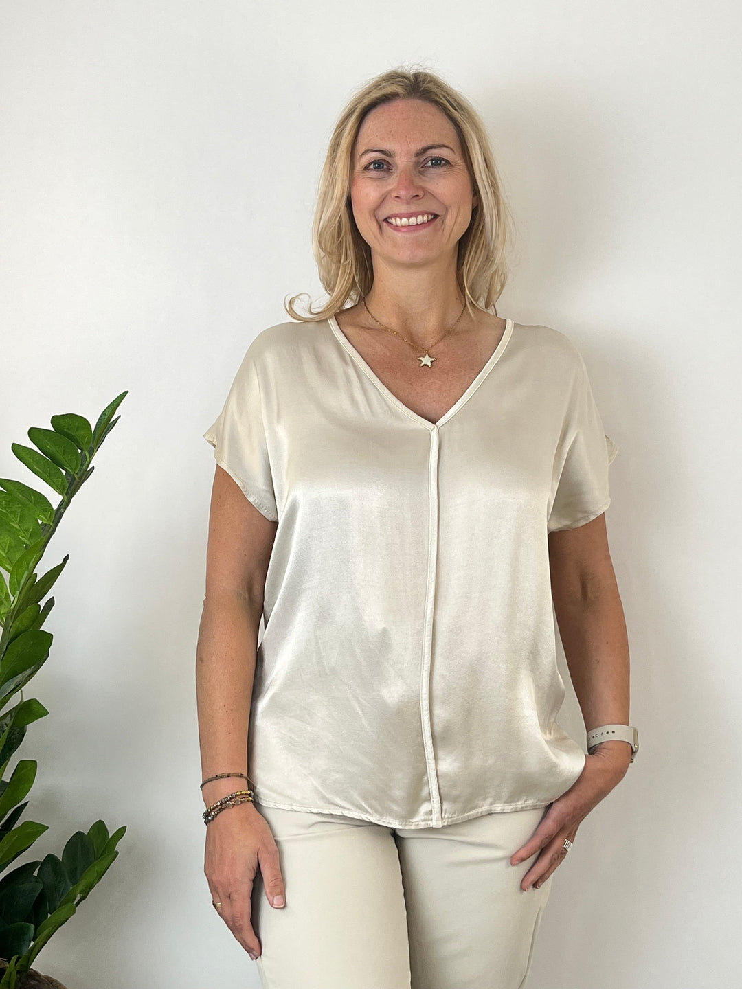 Shirt mit überschnittenem Arm, ecru von Bella Vita - Mode & Lifestyle