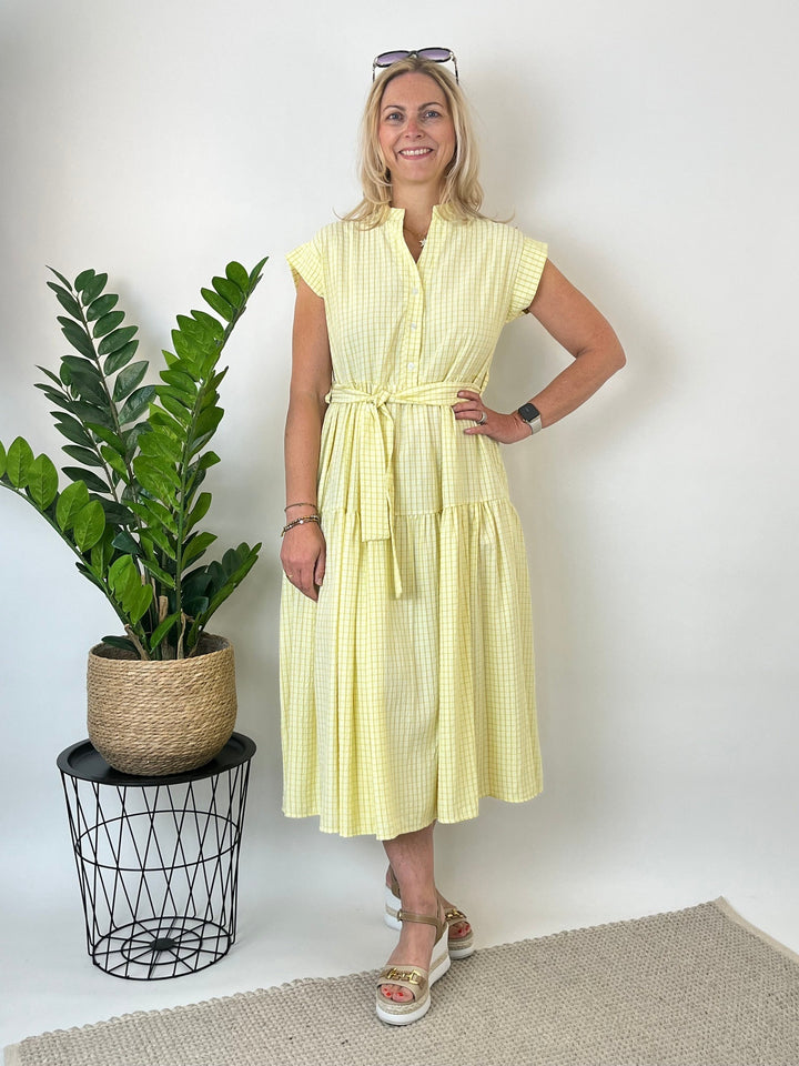 Sommerkleid mit Karomuster, vanillegelb von Bella Vita - Mode &amp; Lifestyle