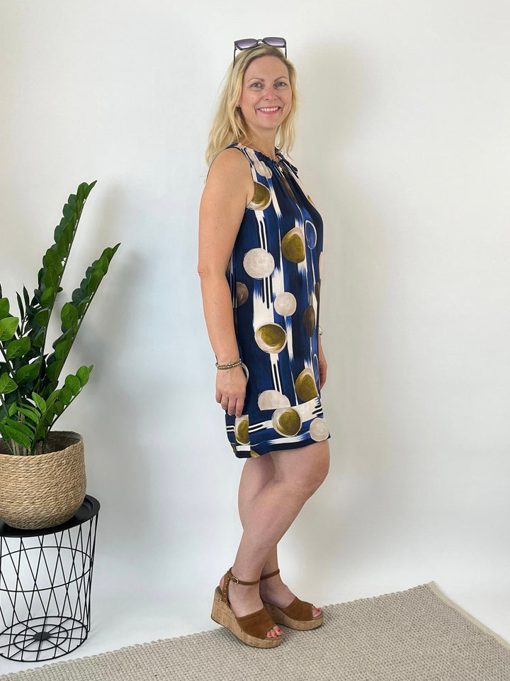 Sommerkleid mit Punktedruck, marine von Bella Vita - Mode &amp; Lifestyle