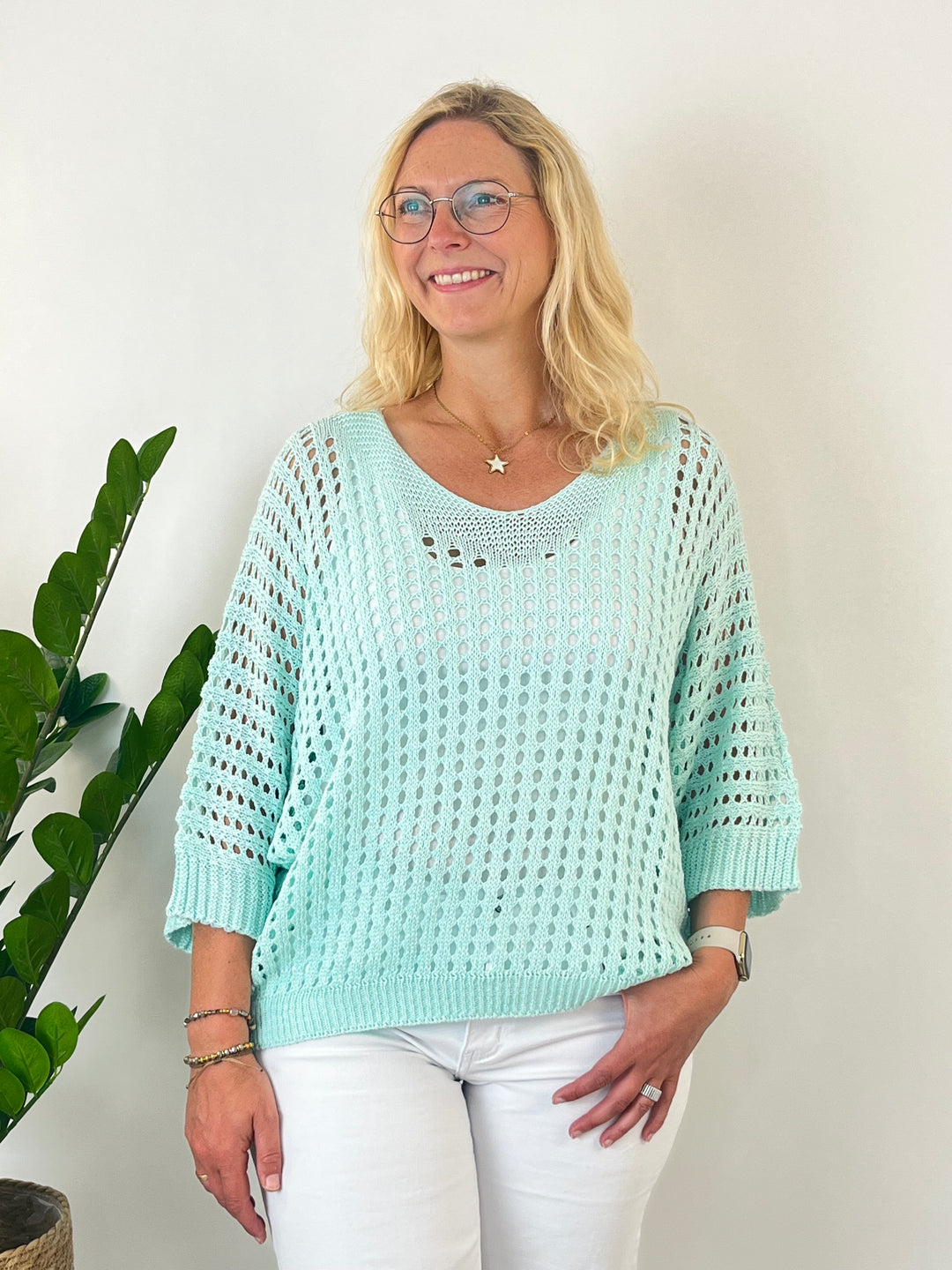 Sommerpullover Lochstrick, mint von Bella Vita - Mode & Lifestyle
