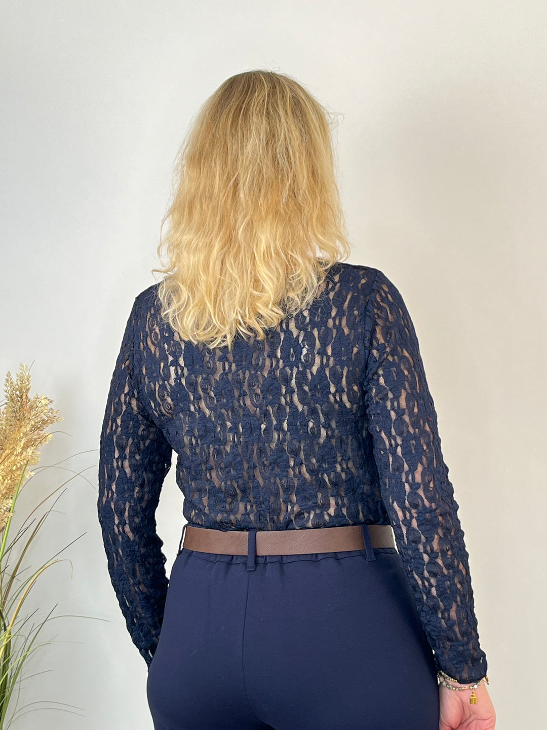 Spitzenshirt mit Rundhals, marine von Bella Vita - Mode &amp; Lifestyle