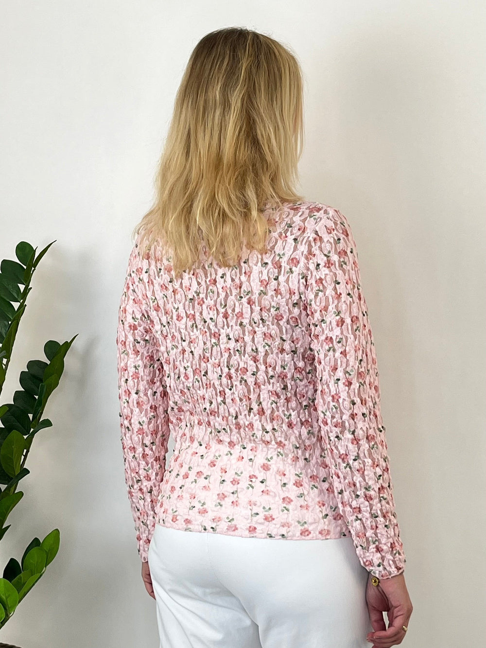 Spitzenshirt mit floralem Druck, rosa von Bella Vita - Mode & Lifestyle