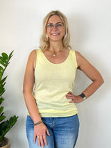 Stricktop mit Glitzerkante, gelb von Bella Vita - Mode & Lifestyle