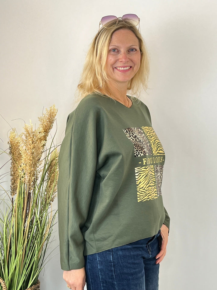 Olivgrüner Sweater mit Tierprint und Goldfolie