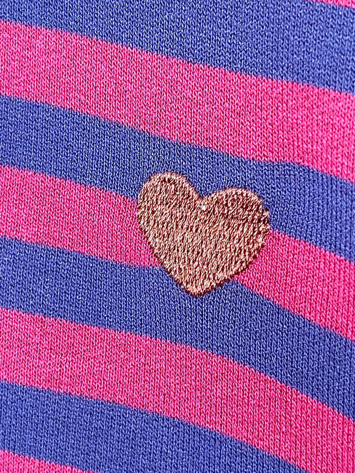 Bordeaux-Marine gestreifter Oversize Sweater mit Herzstickerei Detail