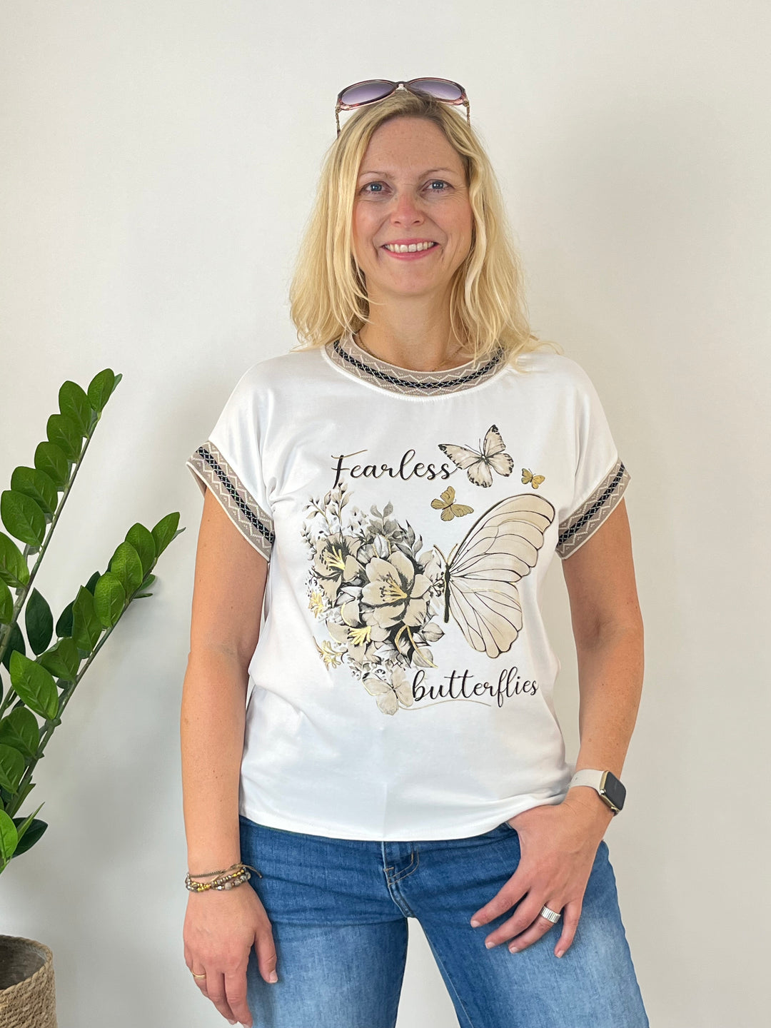 T-Shirt "Butterfly", ecru von Bella Vita - Mode &amp; Lifestyle