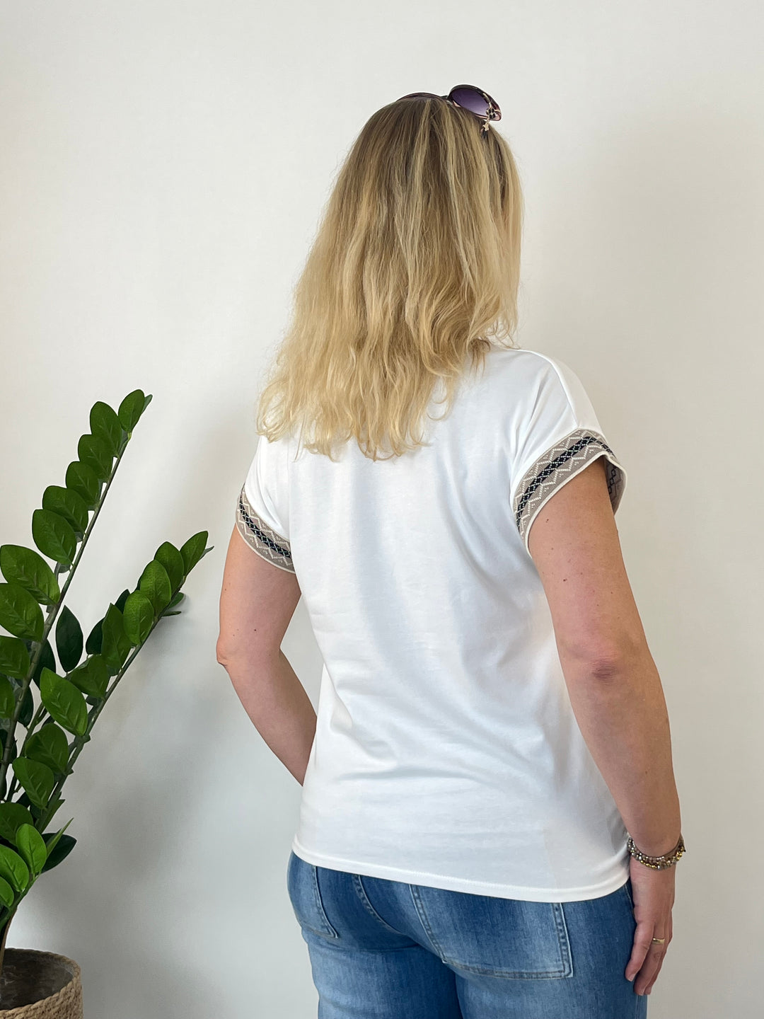 T-Shirt "Butterfly", ecru von Bella Vita - Mode &amp; Lifestyle