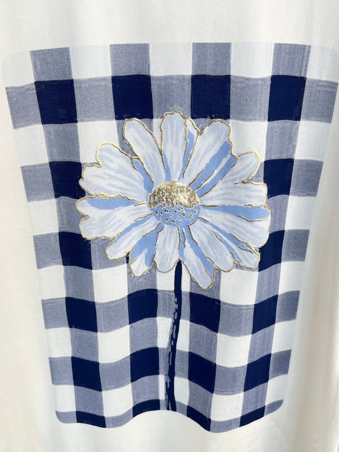 T-Shirt Flower, weiß-marine von Bella Vita - Mode &amp; Lifestyle