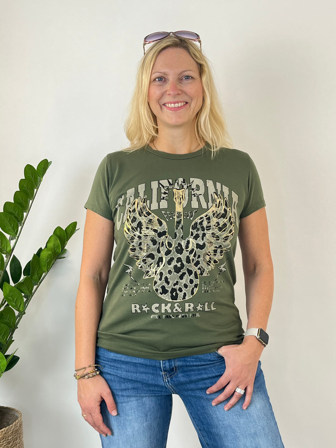 T-Shirt Rock &amp; Roll Khaki One Size von Bella Vita - Mode &amp; Lifestyle