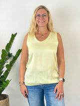 Top mit Seidenanteil, gelb von Bella Vita - Mode & Lifestyle