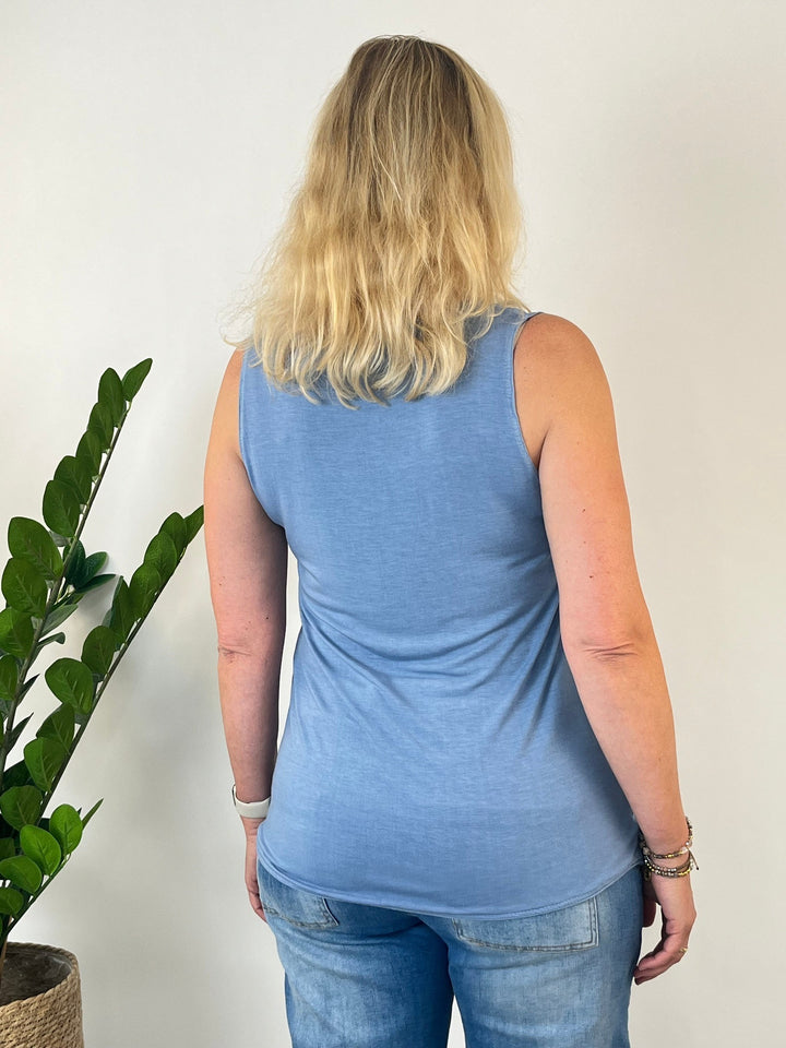 Top mit Seidenanteil, jeansblau von Bella Vita - Mode &amp; Lifestyle