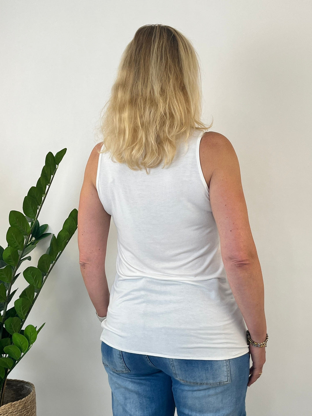 Top mit Seidenanteil, weiß von Bella Vita - Mode &amp; Lifestyle