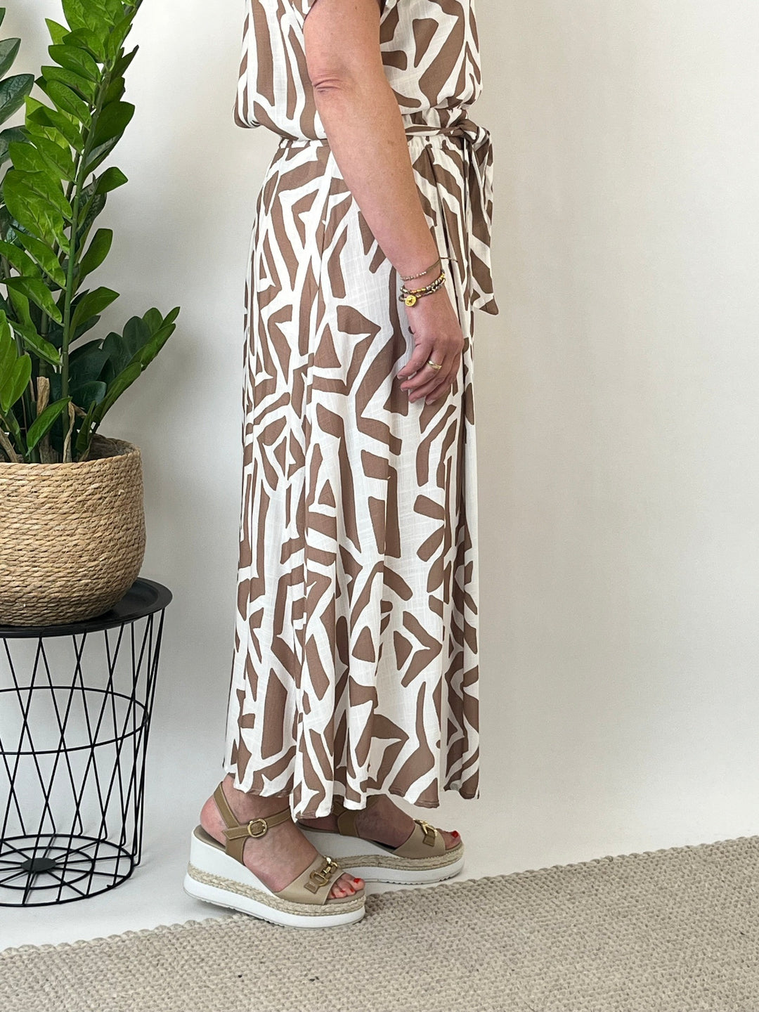 Viskoserock mit grafischem Print, beige von Bella Vita - Mode &amp; Lifestyle