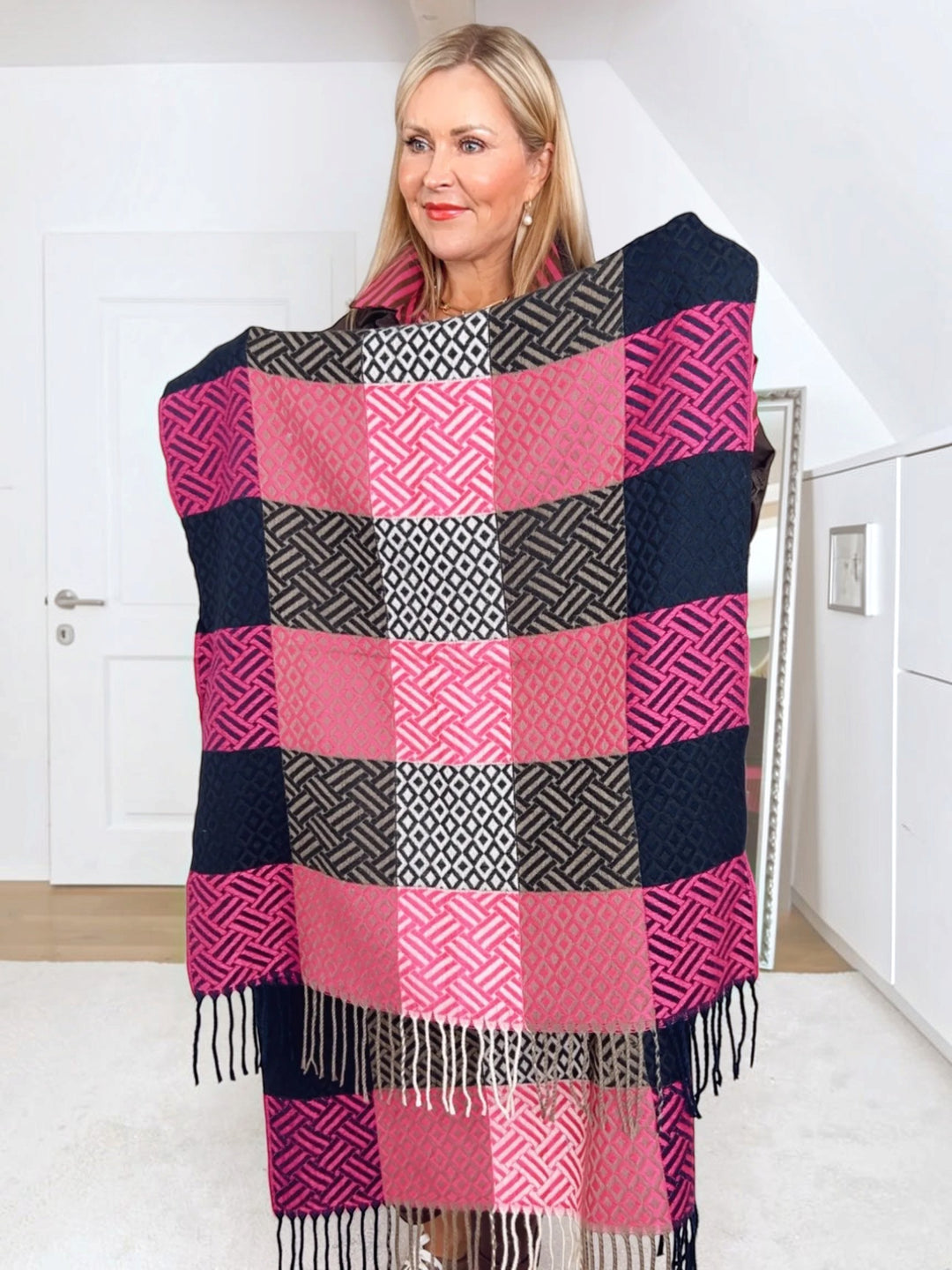 Viskoseschal Jacquard Mix, pink von Bella Vita - Mode &amp; Lifestyle