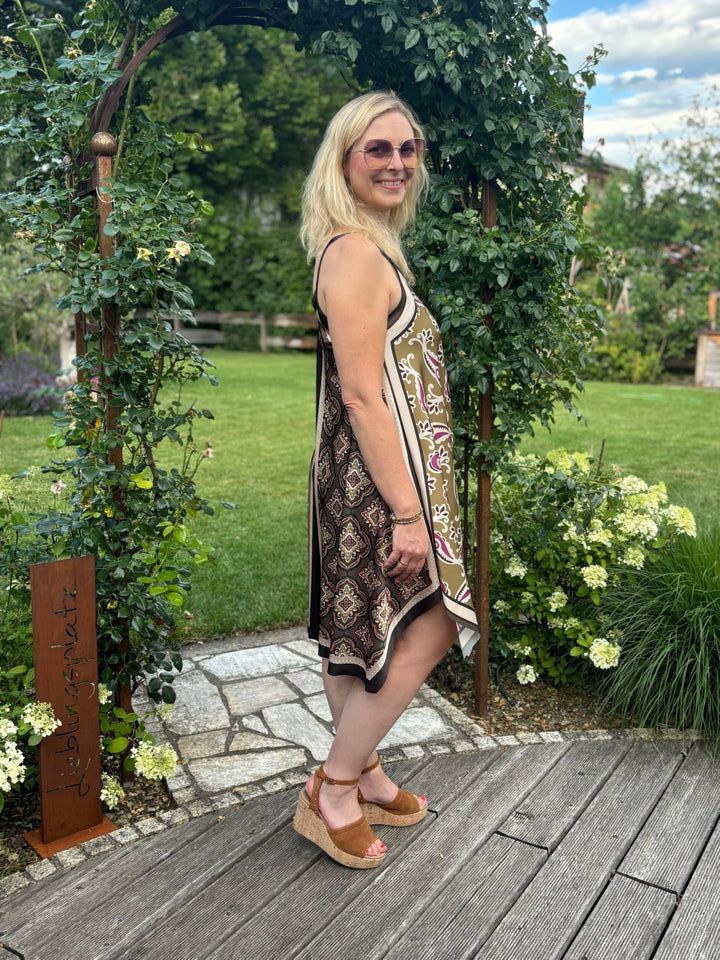 Wendekleid im Printmix, khaki von Bella Vita - Mode &amp; Lifestyle