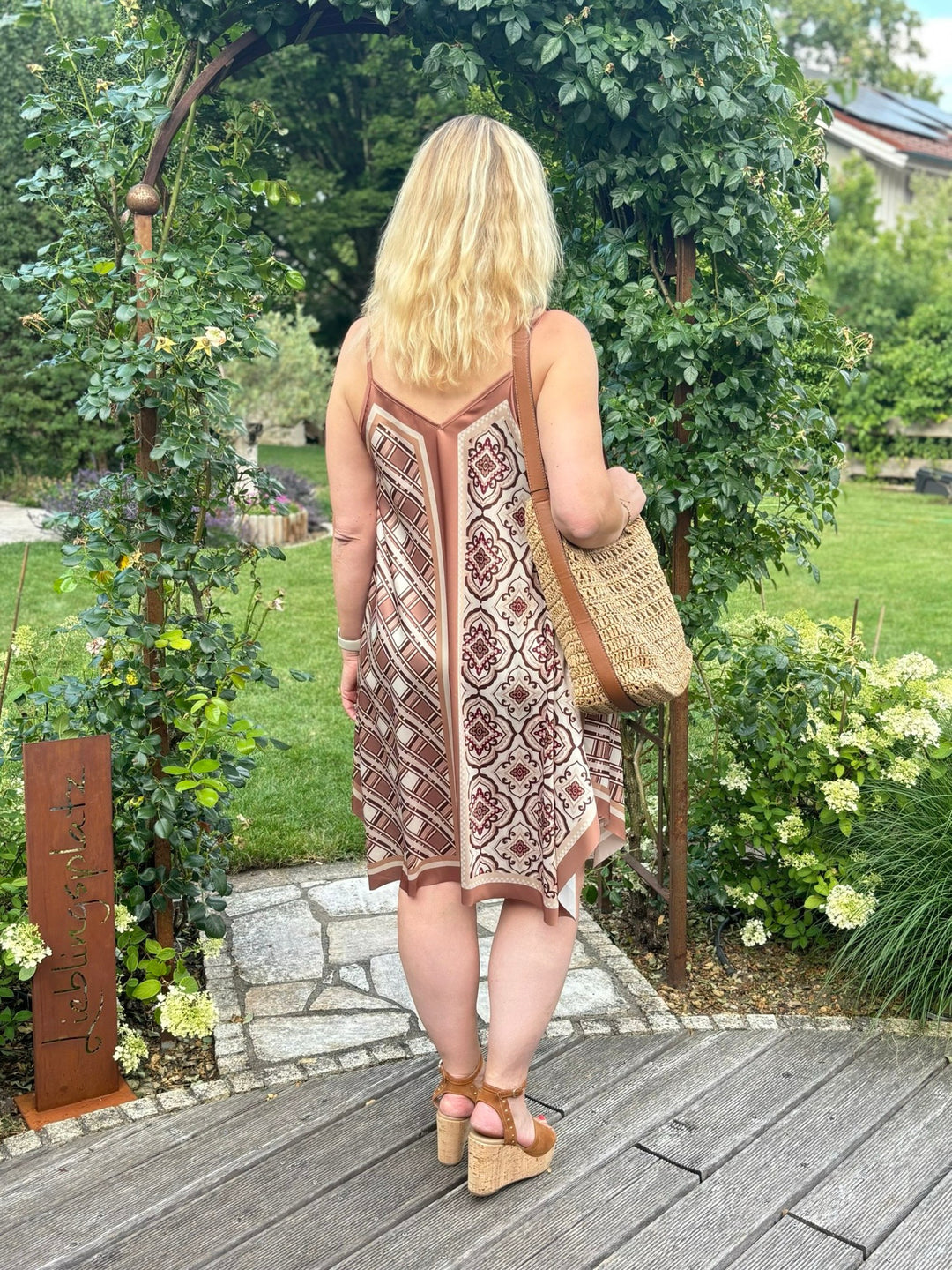 Wendekleid im Printmix, taupe von Bella Vita - Mode &amp; Lifestyle
