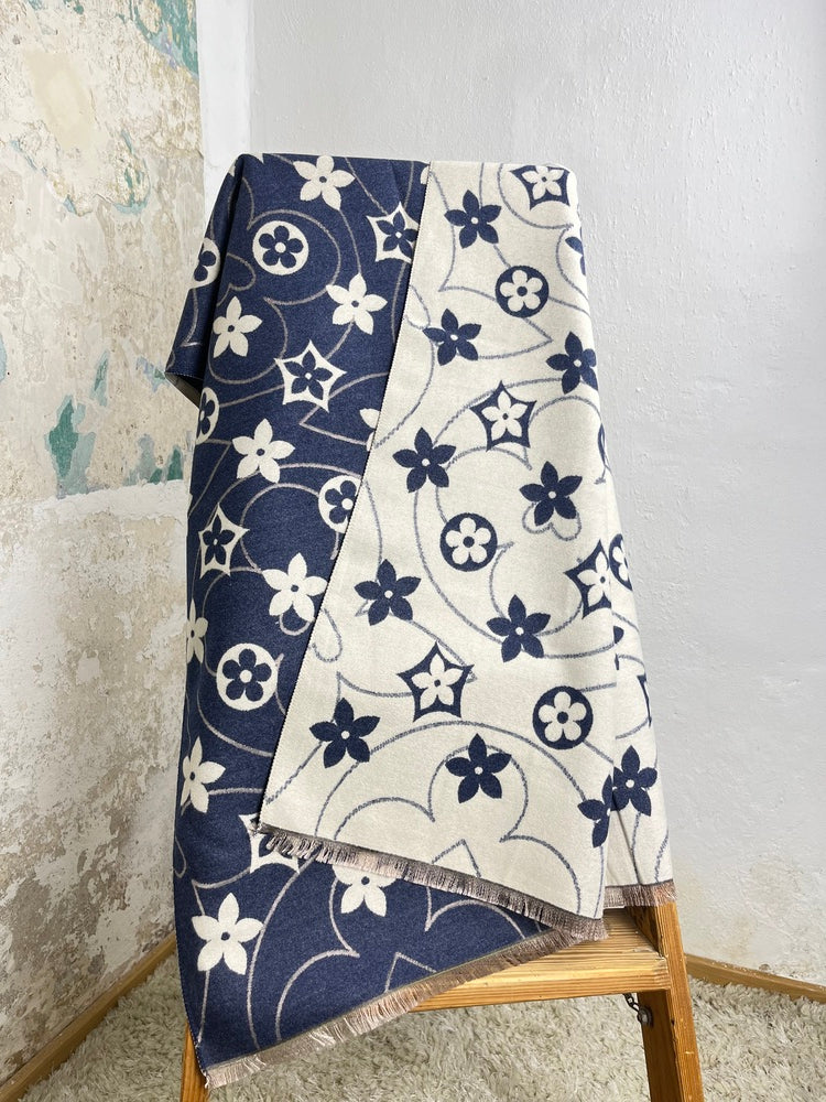 Wendeschal mit floralem Muster von Bella Vita - Mode &amp; Lifestyle