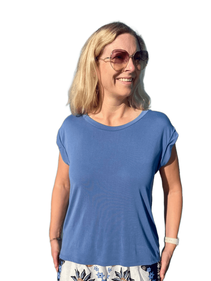 Basicshirt mit überschnittenem Arm