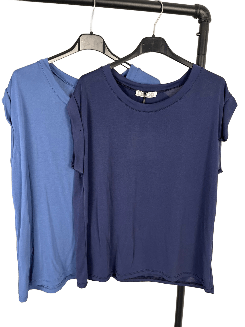 Basicshirt mit überschnittenem Arm