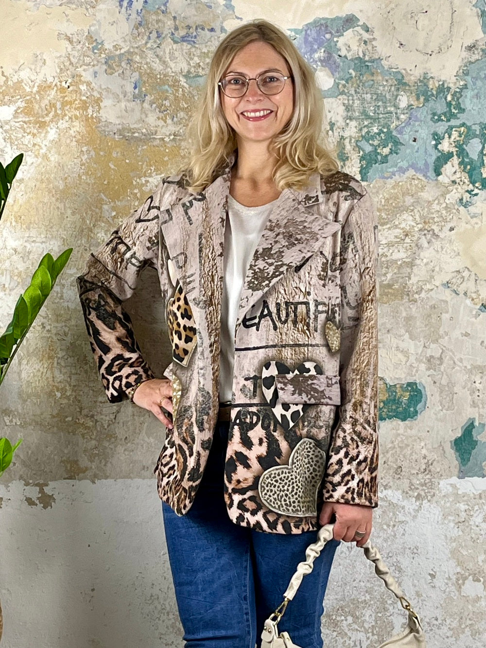 Velourslederimitat-Blazer im Alloverdruck, beige