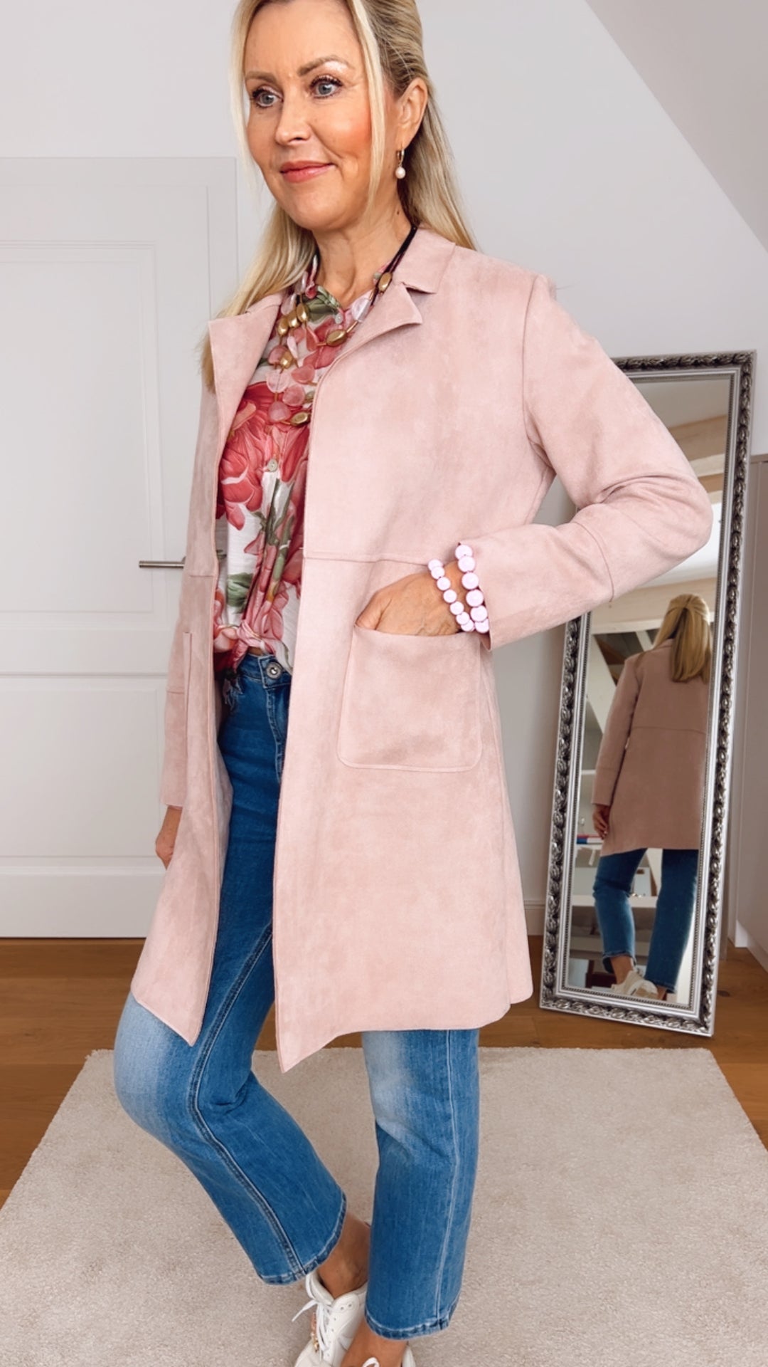 Longblazer in Velourslederimitat, rosa von Bella Vita - Mode & Lifestyle