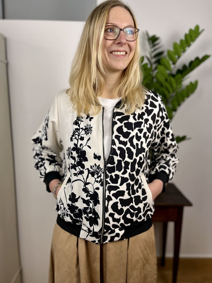Blouson mit Alloverdruck, ecru-schwarz
