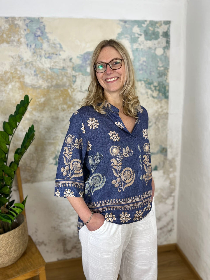 Bluse im Alloverdruck, 3/4-Arm