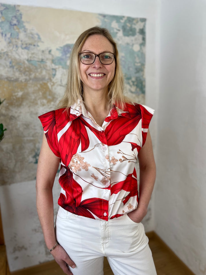 Bluse ärmellos, allover-bedruckt