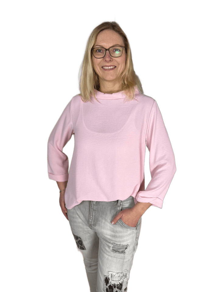 Bluse mit weitem Stehkragen und 3/4-Arm