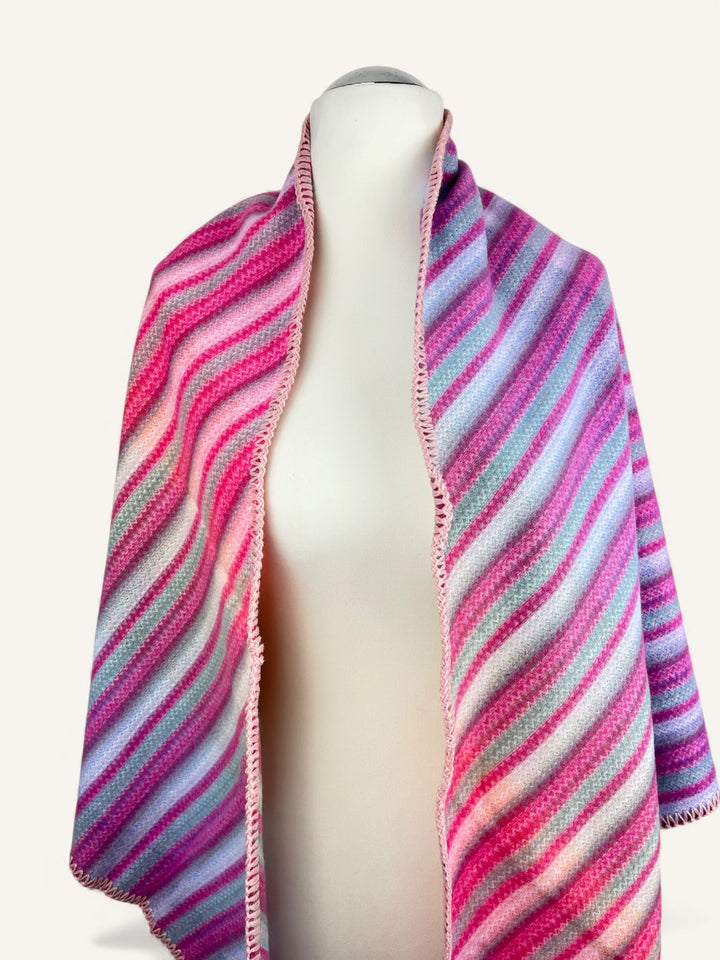 Dreieckstuch grafisch, pink von Bella Vita - Mode & Lifestyle