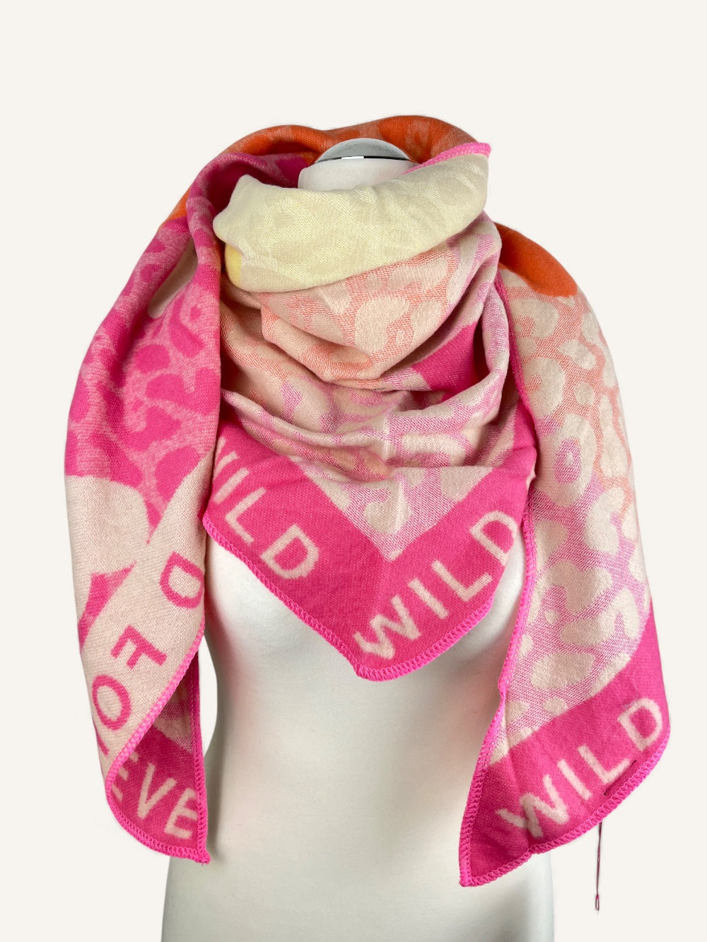 Dreieckstuch Wild Forever, orange-gelb von Bella Vita - Mode & Lifestyle