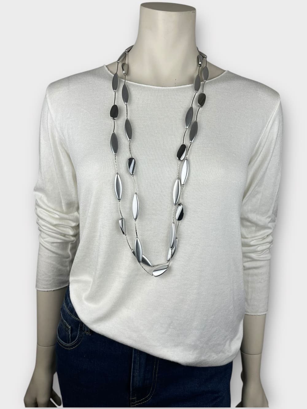 Kette mit ovalen Zierelementen, silberfarben von Bella Vita - Mode & Lifestyle