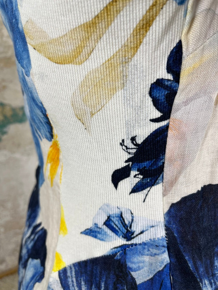 Leinen-Kleid mit floralem Druck
