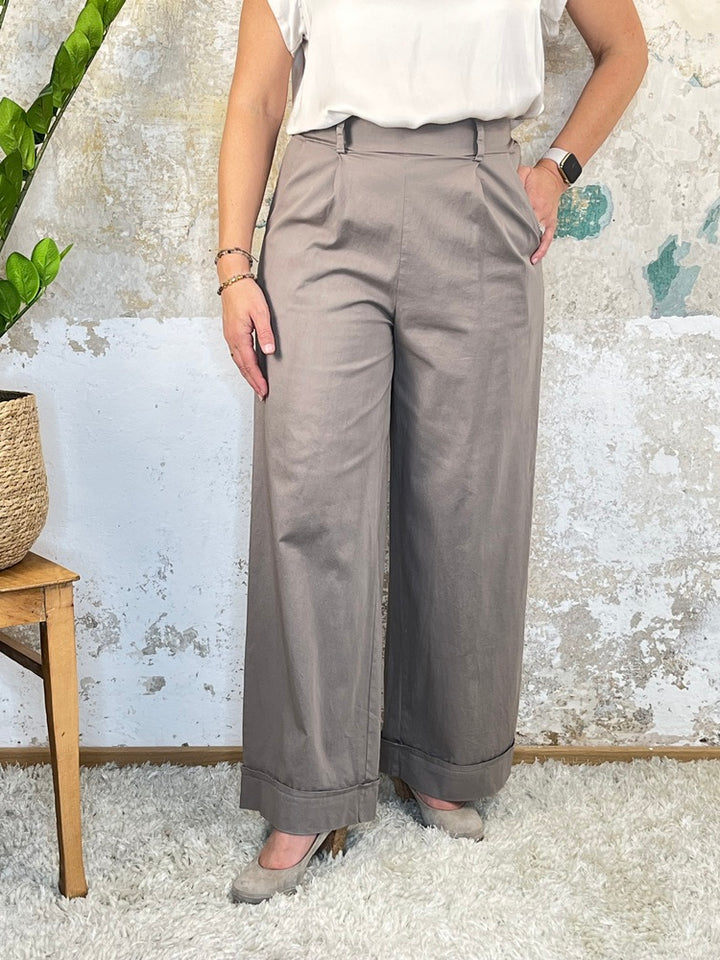 Marlenehose, taupe